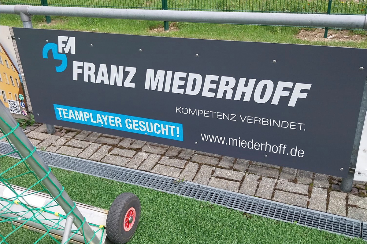 Schmitte Referenzen Beschriftung 04